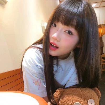 在窗边